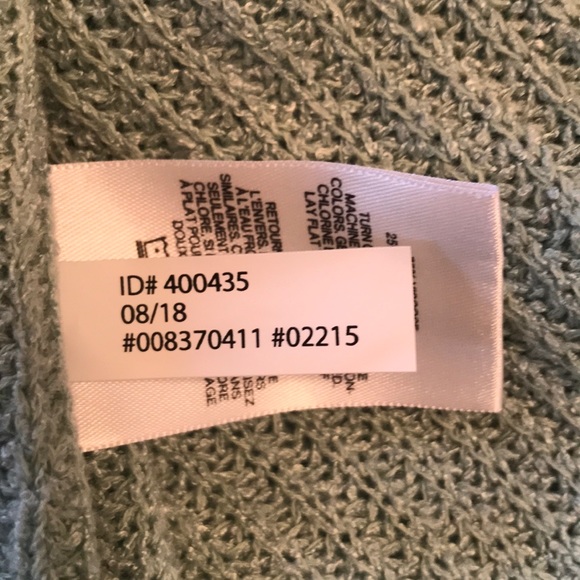 Express Sweater - Picture 5 of 5